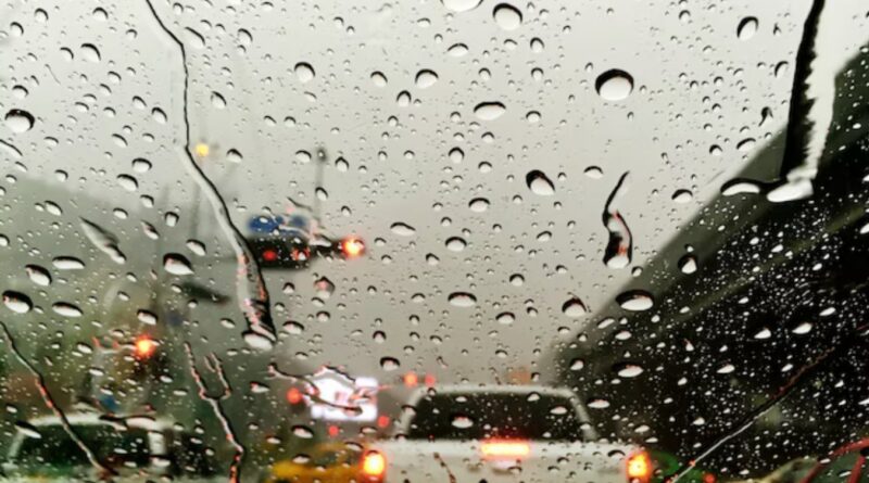 Mais de 130 cidades baianas estão sob alerta de fortes chuvas nesta terça