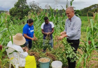 O secretário de Agricultura, Neném de Iozinho, destacou importantes ações e novidades voltadas ao fortalecimento da zona rural do município, com iniciativas que beneficiam diretamente os produtores rurais.