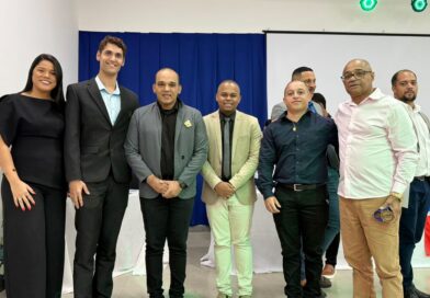 Inhambupe marca presença em evento de entrega do Selo Amigo da Juventude Baiana em Feira de Santana
