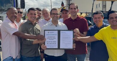 Prefeito Hugo de Leônidas autoriza início de obra de pavimentação asfáltica em Inhambupe