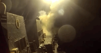 Mundo: Estados Unidos lançam nova onda de bombardeios contra o Irã pelo nono dia consecutivo