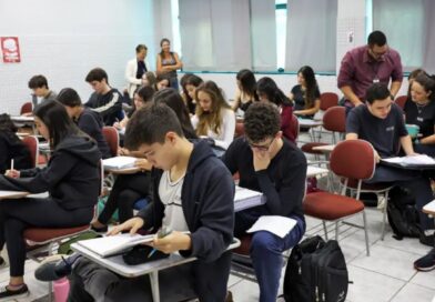 Prazo para renegociar dívidas do Fies termina nesta segunda-feira