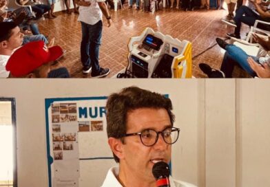 Inhambupe: prefeito Hugo de Leônidas reúne lideranças e deputados em dia de mobilização política