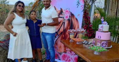 Silvia, filha de Rafael Vaqueiro, celebra aniversário ao lado de familiares e amigos