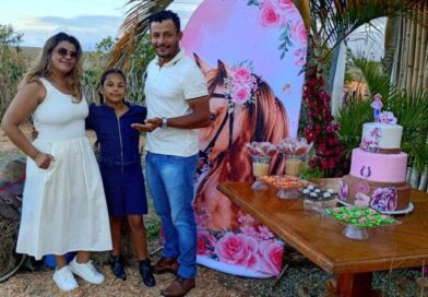 Silvia, filha de Rafael Vaqueiro, celebra aniversário ao lado de familiares e amigos