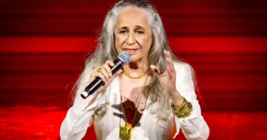 Maria Bethânia é confirmada em especial de Roberto Carlos